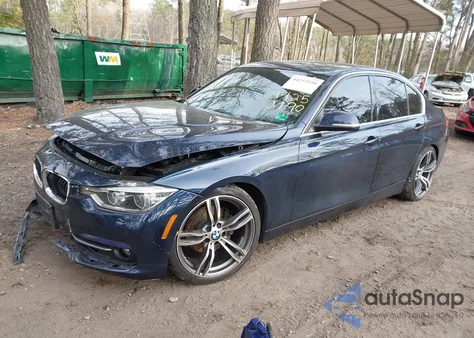 2017 BMW 330I xDrive z USA, uszkodzony, nr VIN WBA8D9G59HNU60623